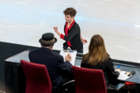 Ice Gallery Skates U.S.